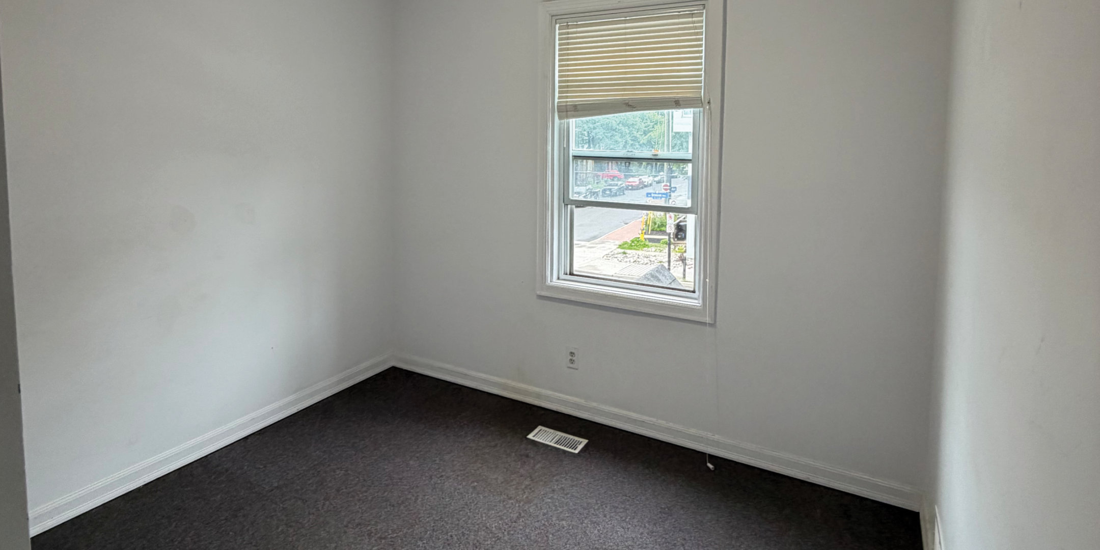 492 Bronson Avenue Interior Open Space
