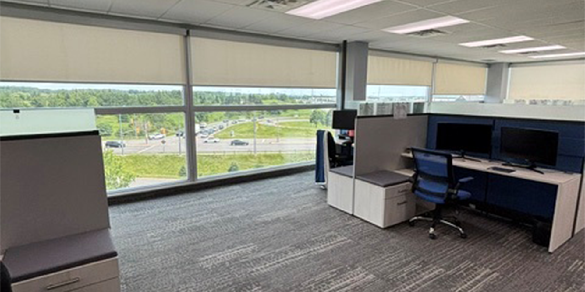 5420 North Service Road - Office Cubicles