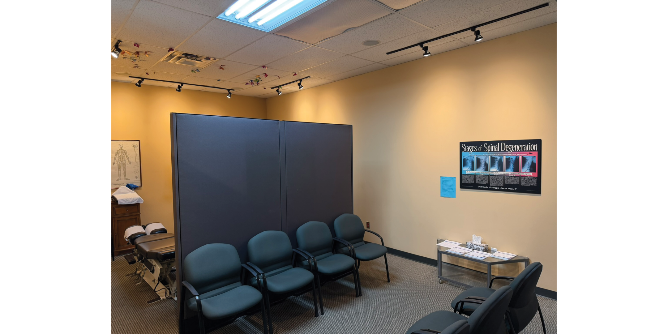 905 West 16th Street interior waiting area