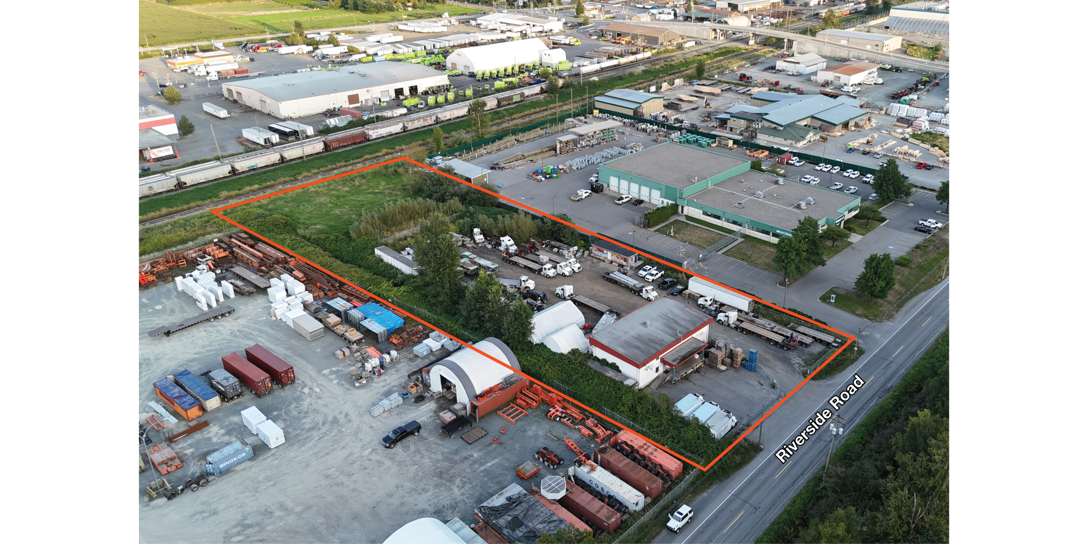 990 Riverside Road aerial with property outlined
