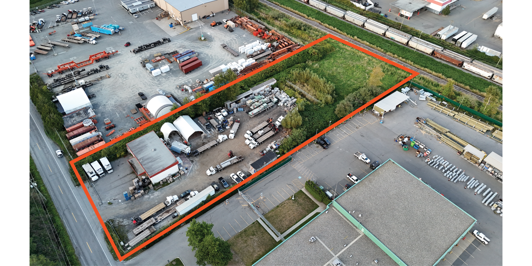 990 Riverside Road aerial with property outlined
