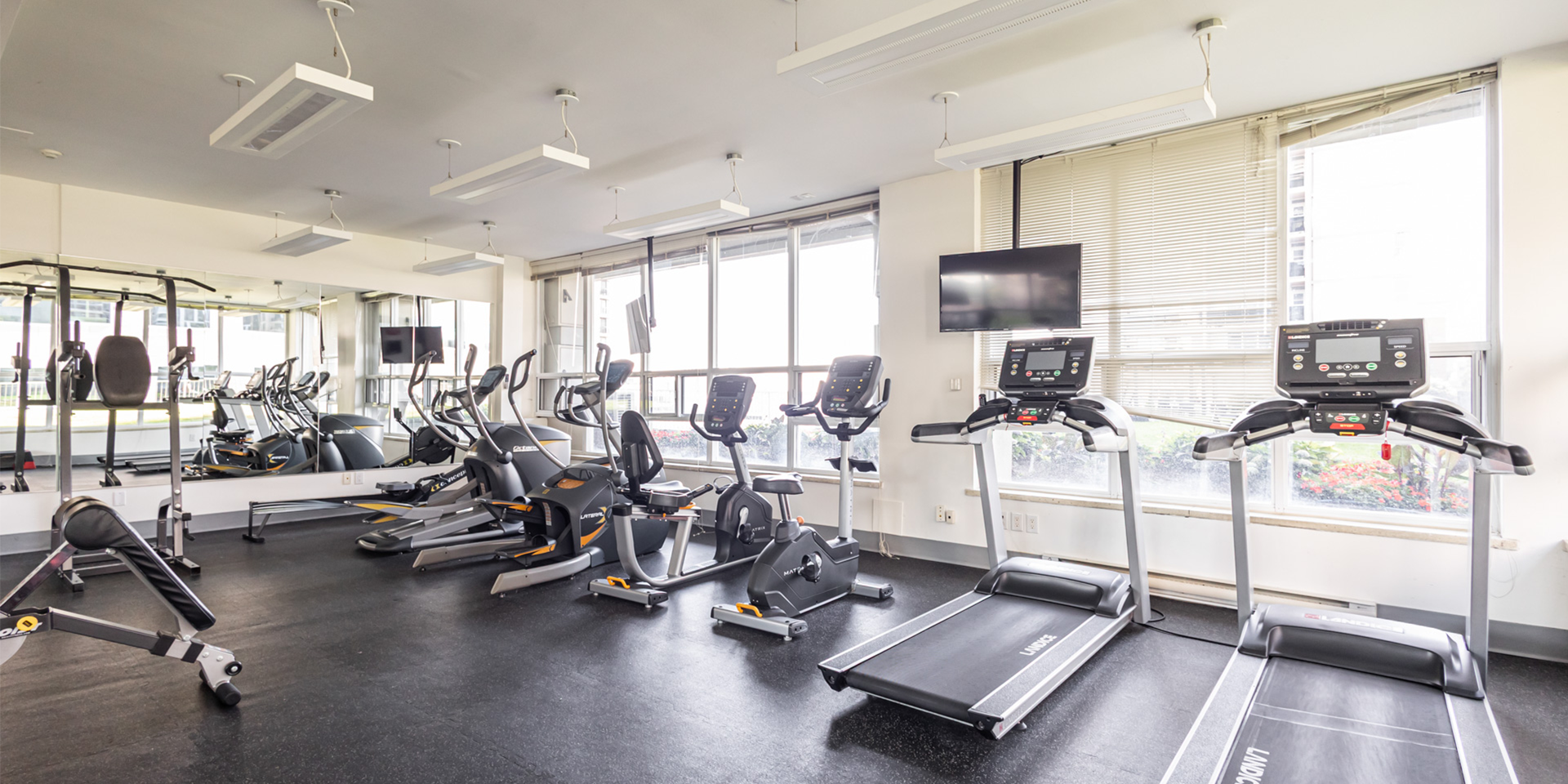Gym amenity inside the building 60 Pleasant Boulevard