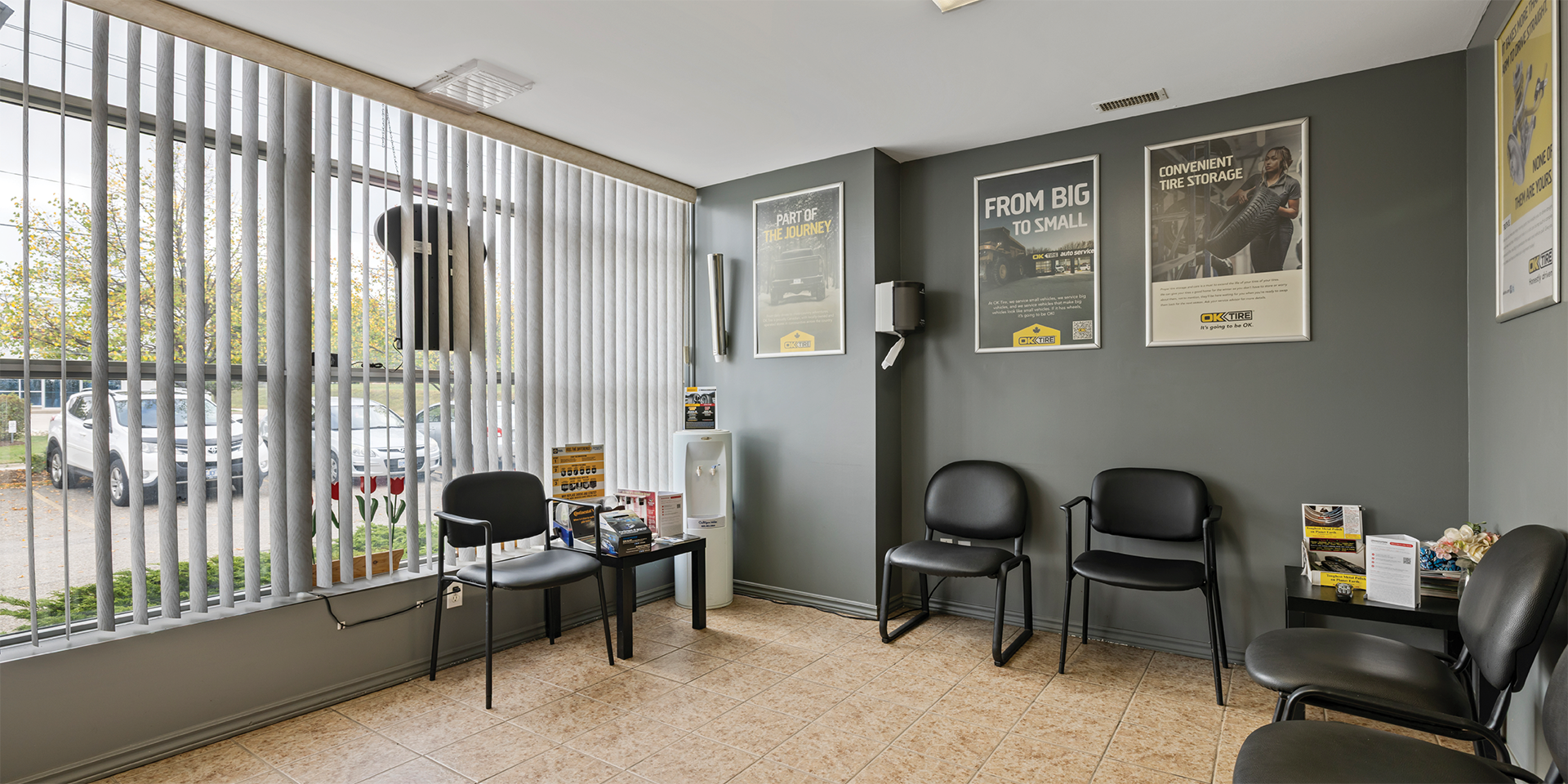 10 Washburn Drive waiting area in reception