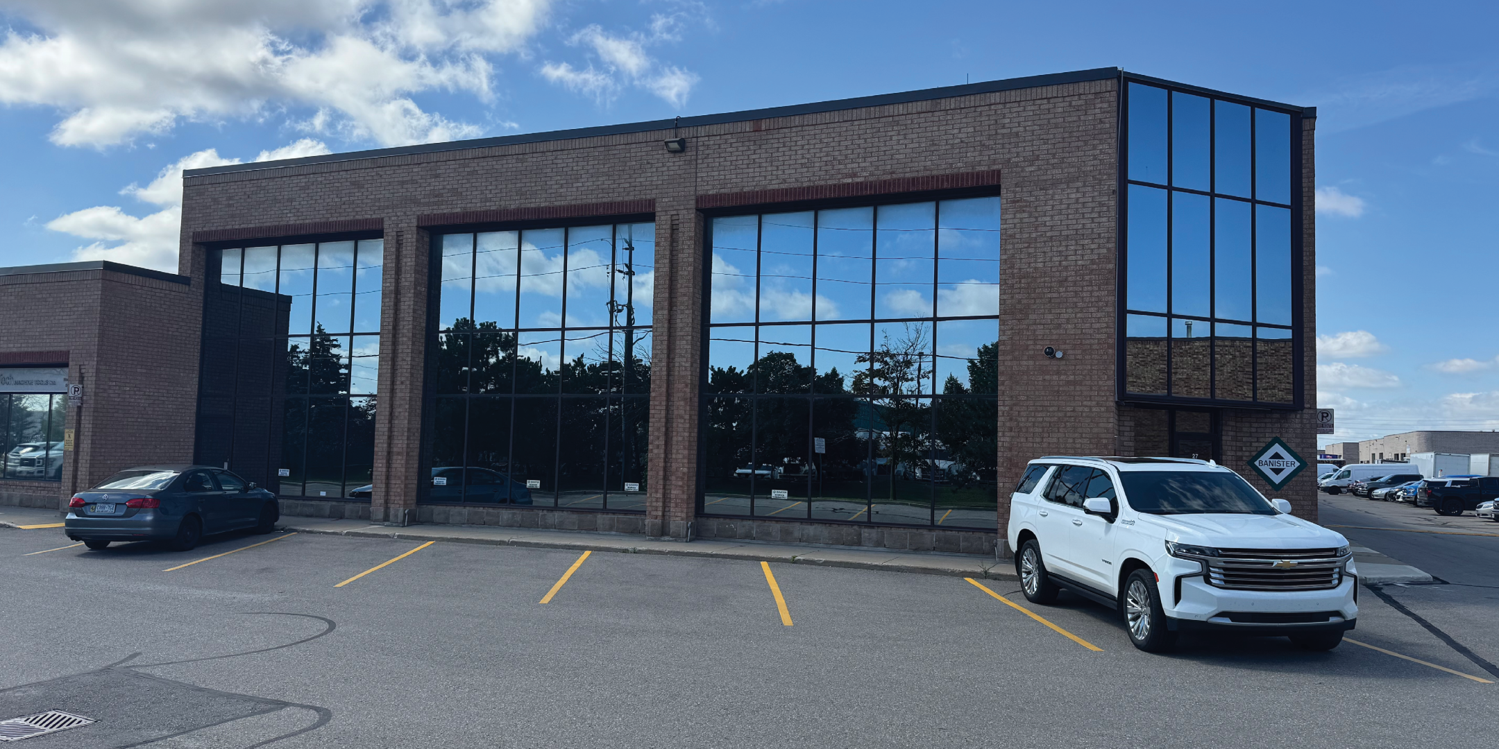 Exterior Building of 1365 Midway Blvd