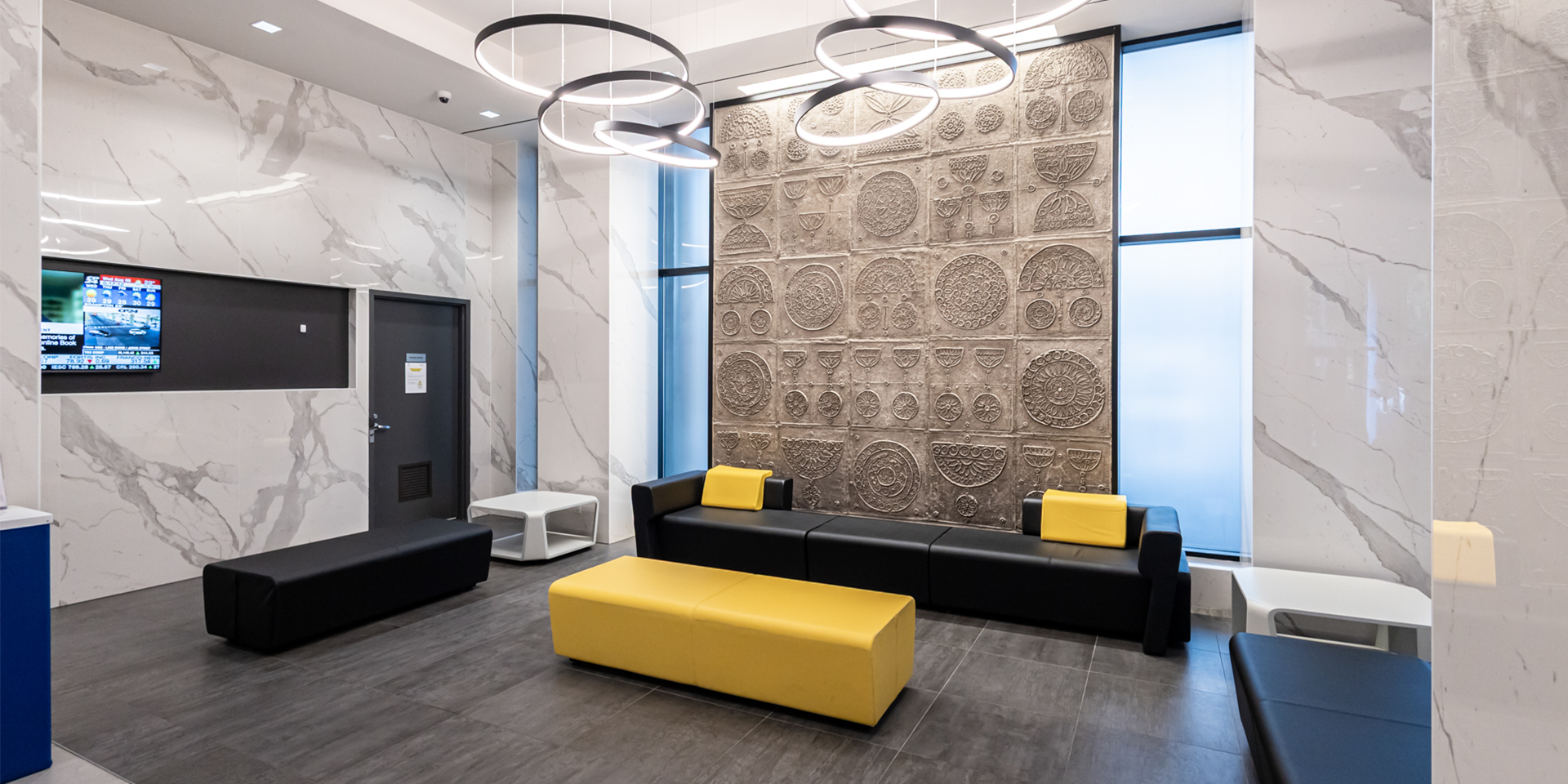 Lobby Area 60 Pleasant Boulevard