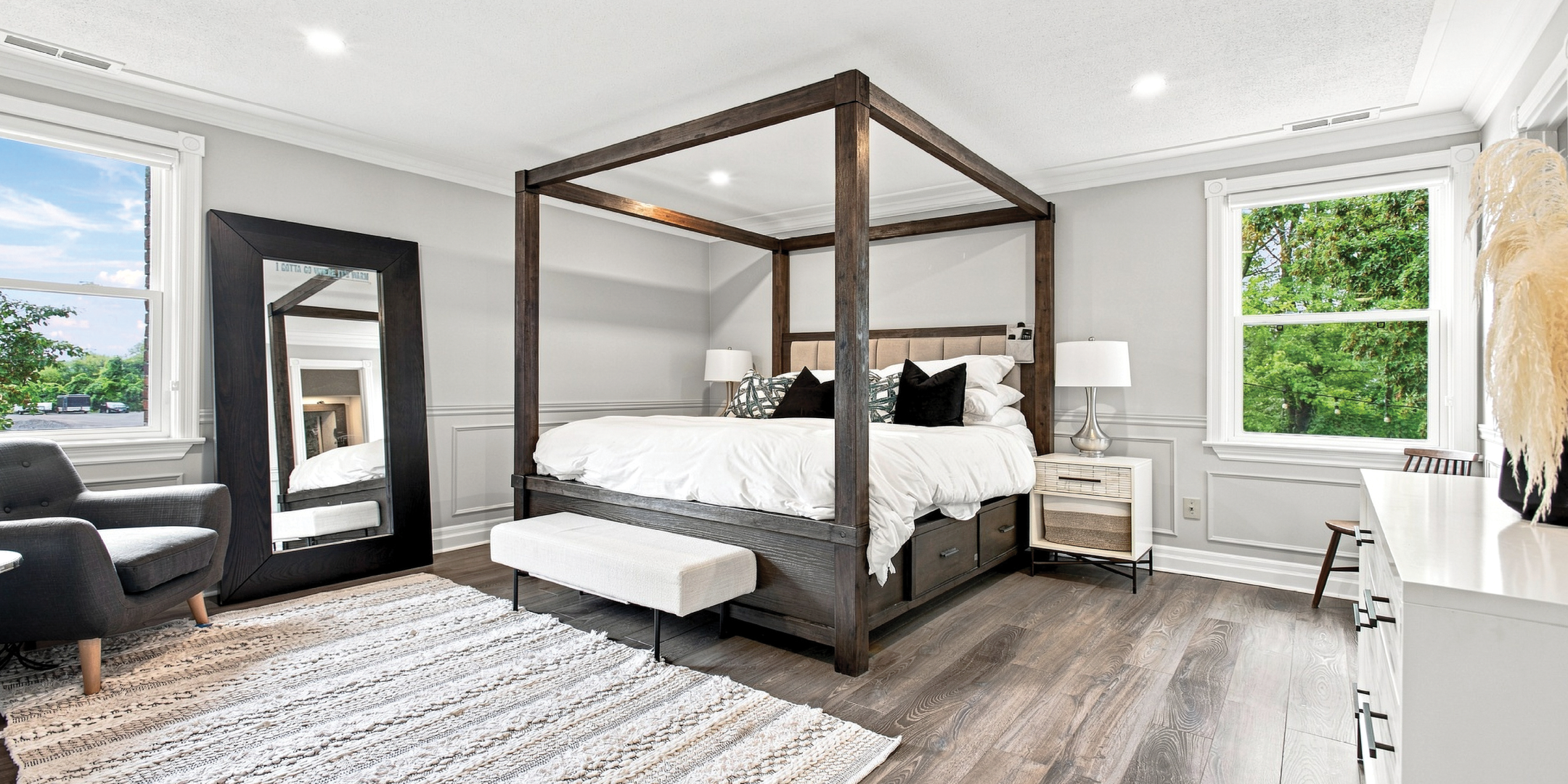 2877 Carp Road - House Master Bedroom