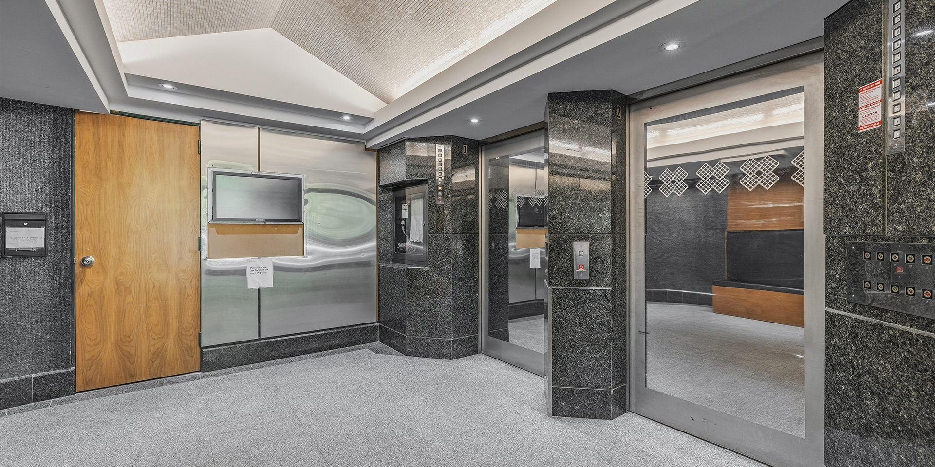 30 St Patrick Street Lobby