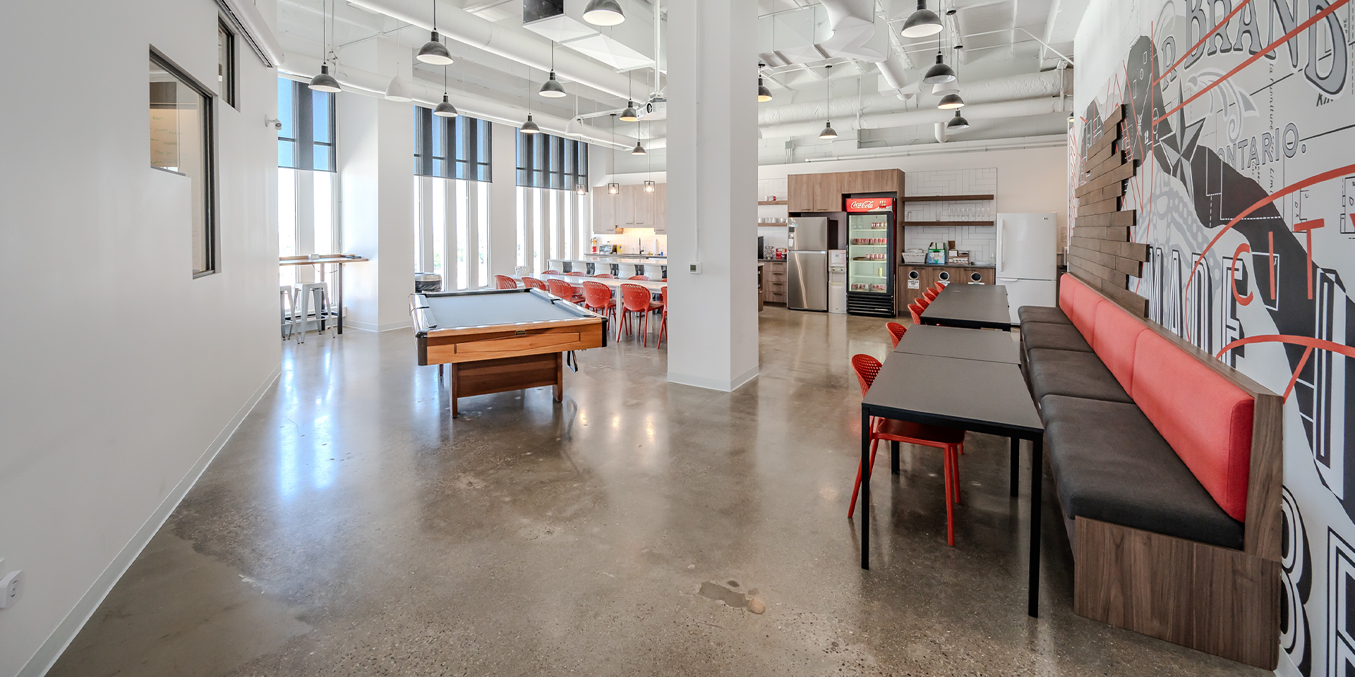 305 King Street W Kitchen
