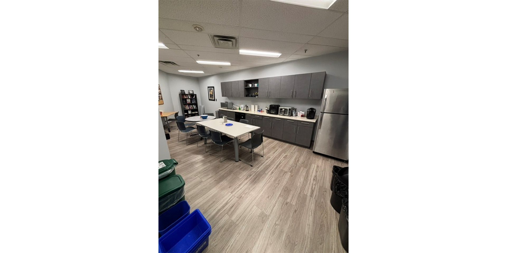 Office breakroom 320-110 Matheson Boulevard W