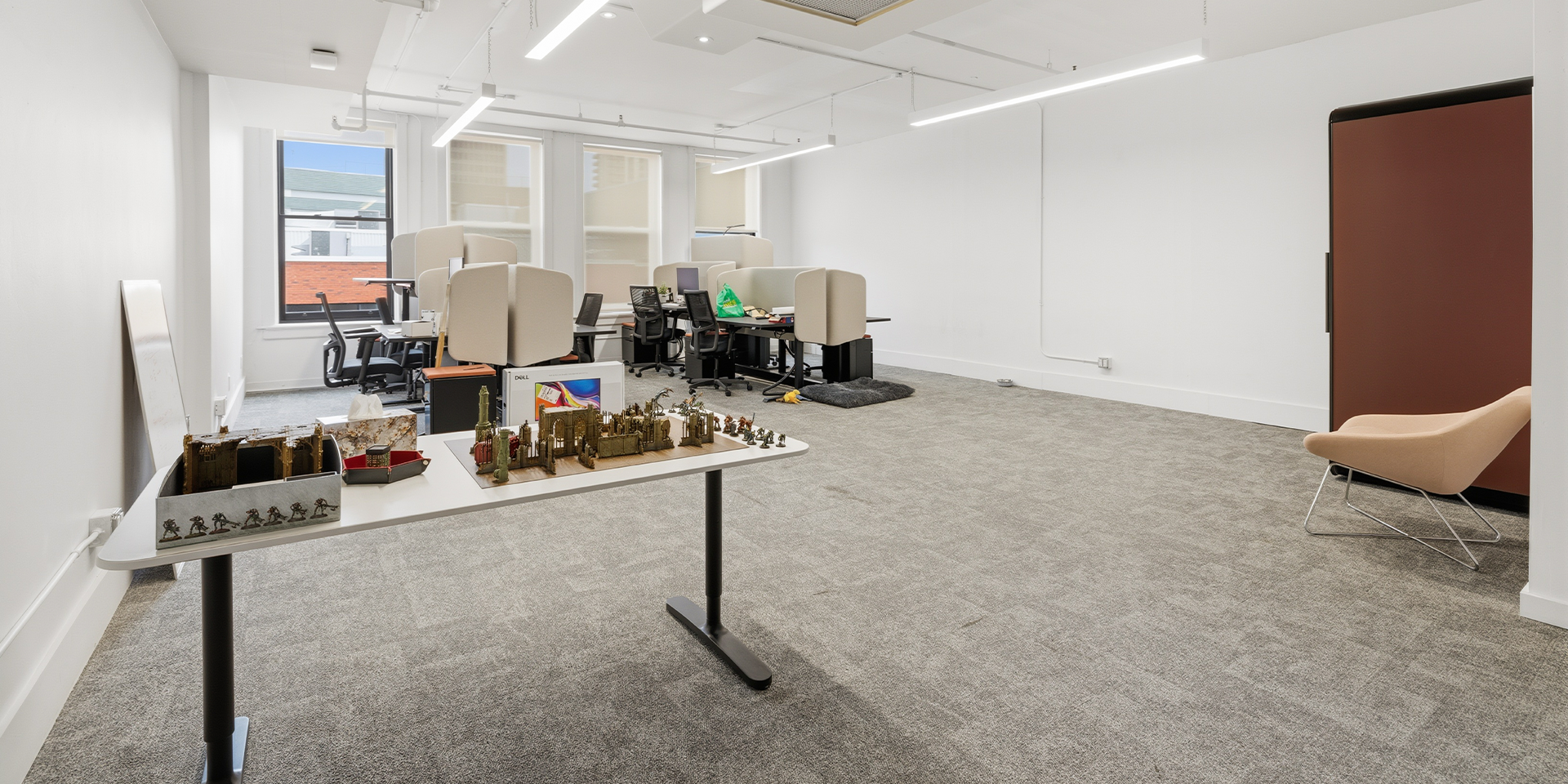 41 King Street W Office