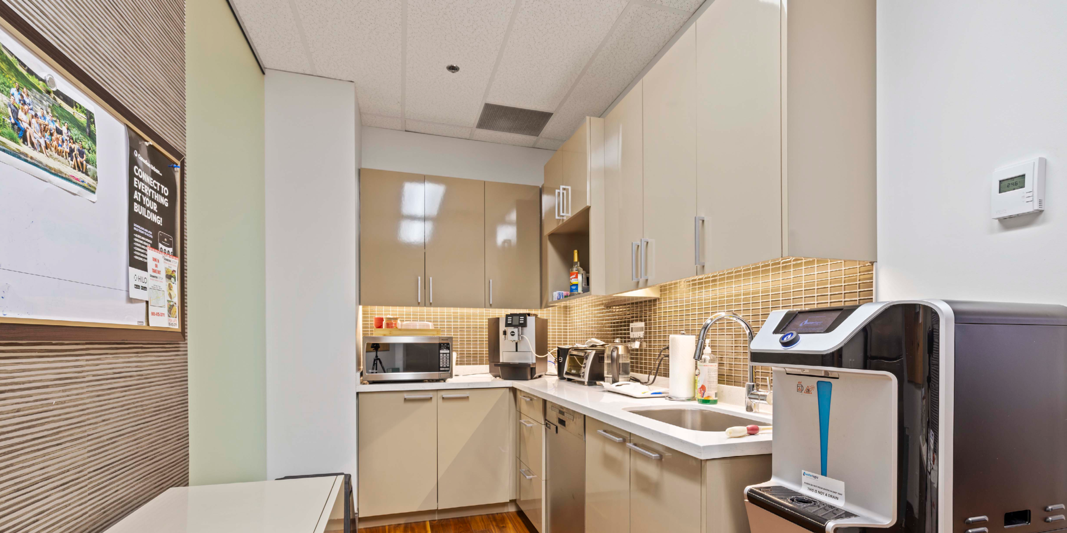 600 Cochrane Drive Unit 205 Kitchen