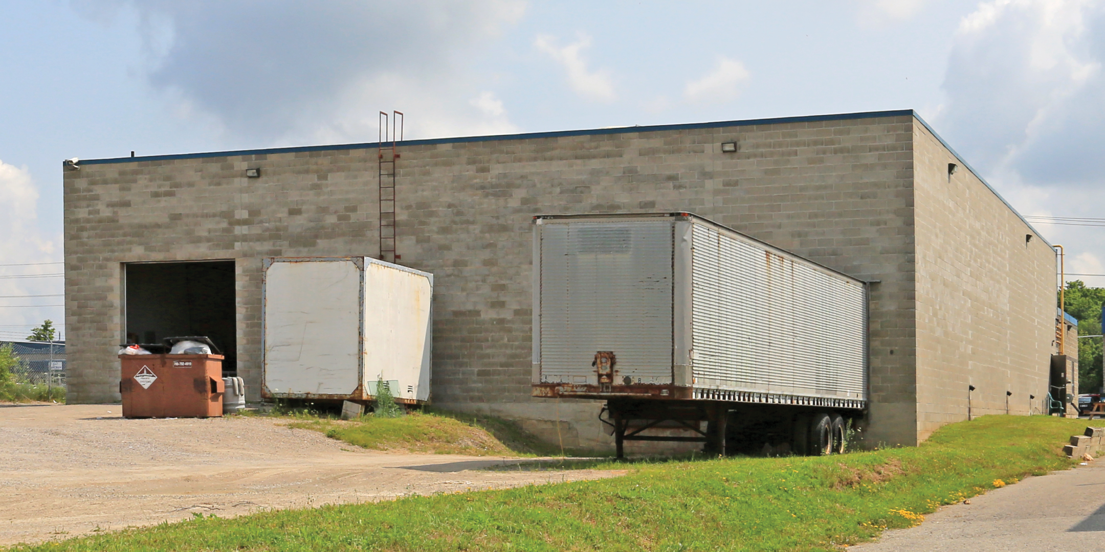706 Bayview Drive Rear Building Exterior