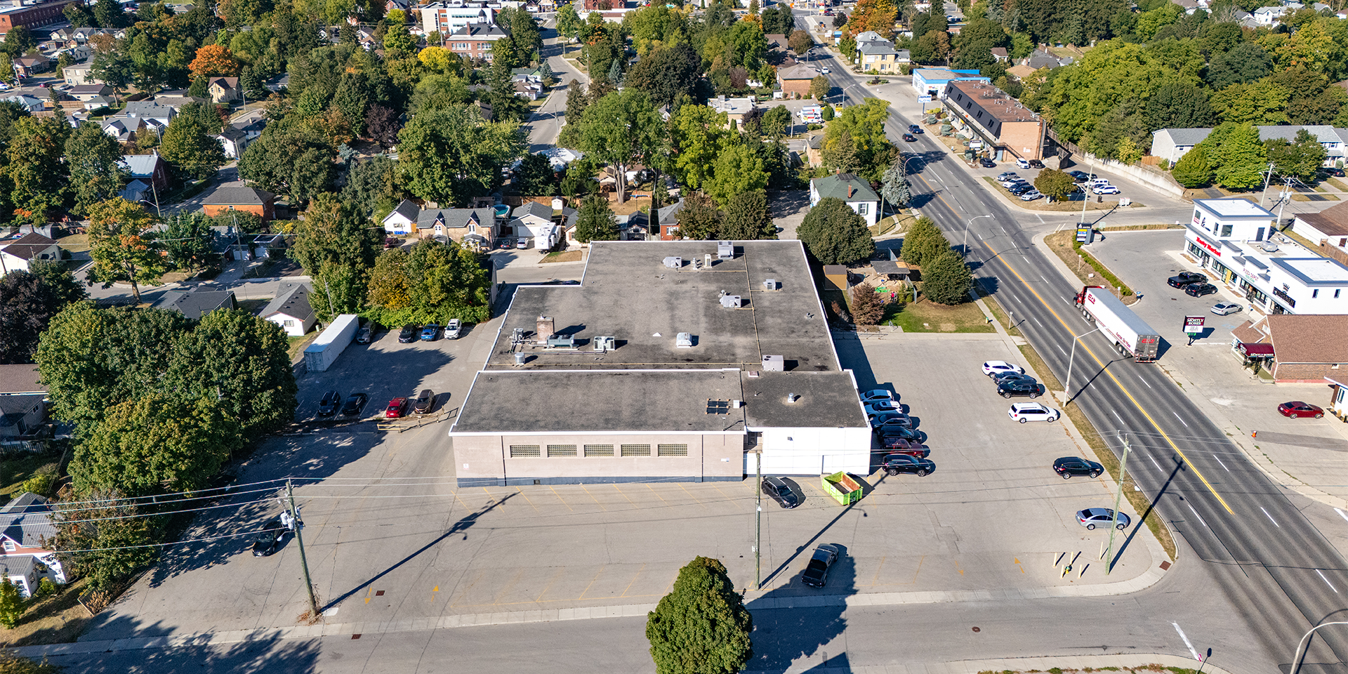 Aerial of 808 Dundas Street