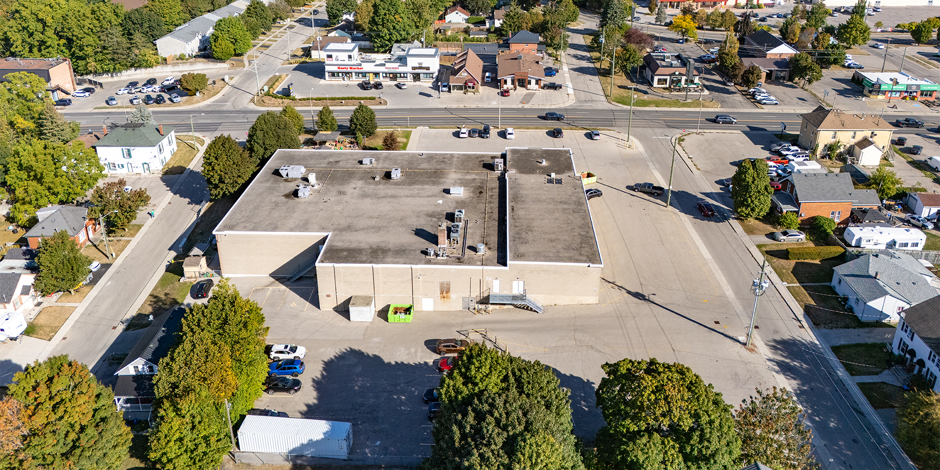 Aerial of 808 Dundas Street