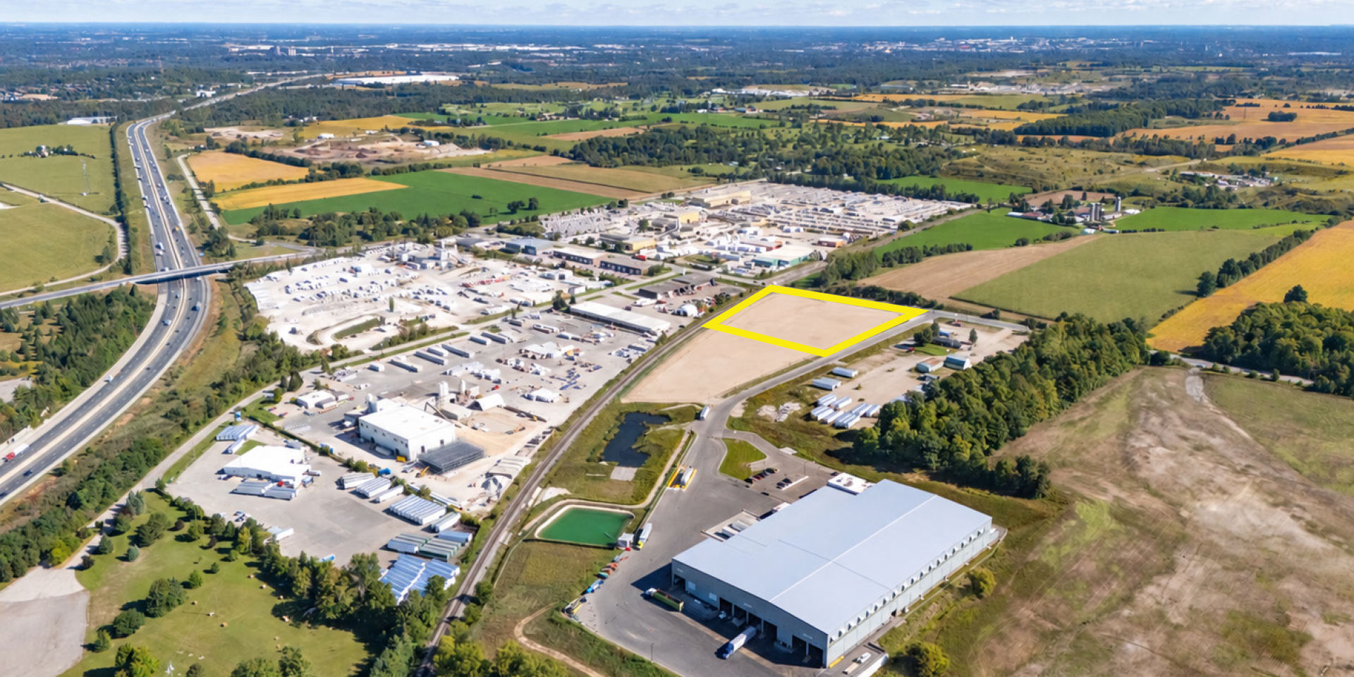 Outline of land available at 2 Rockland Road