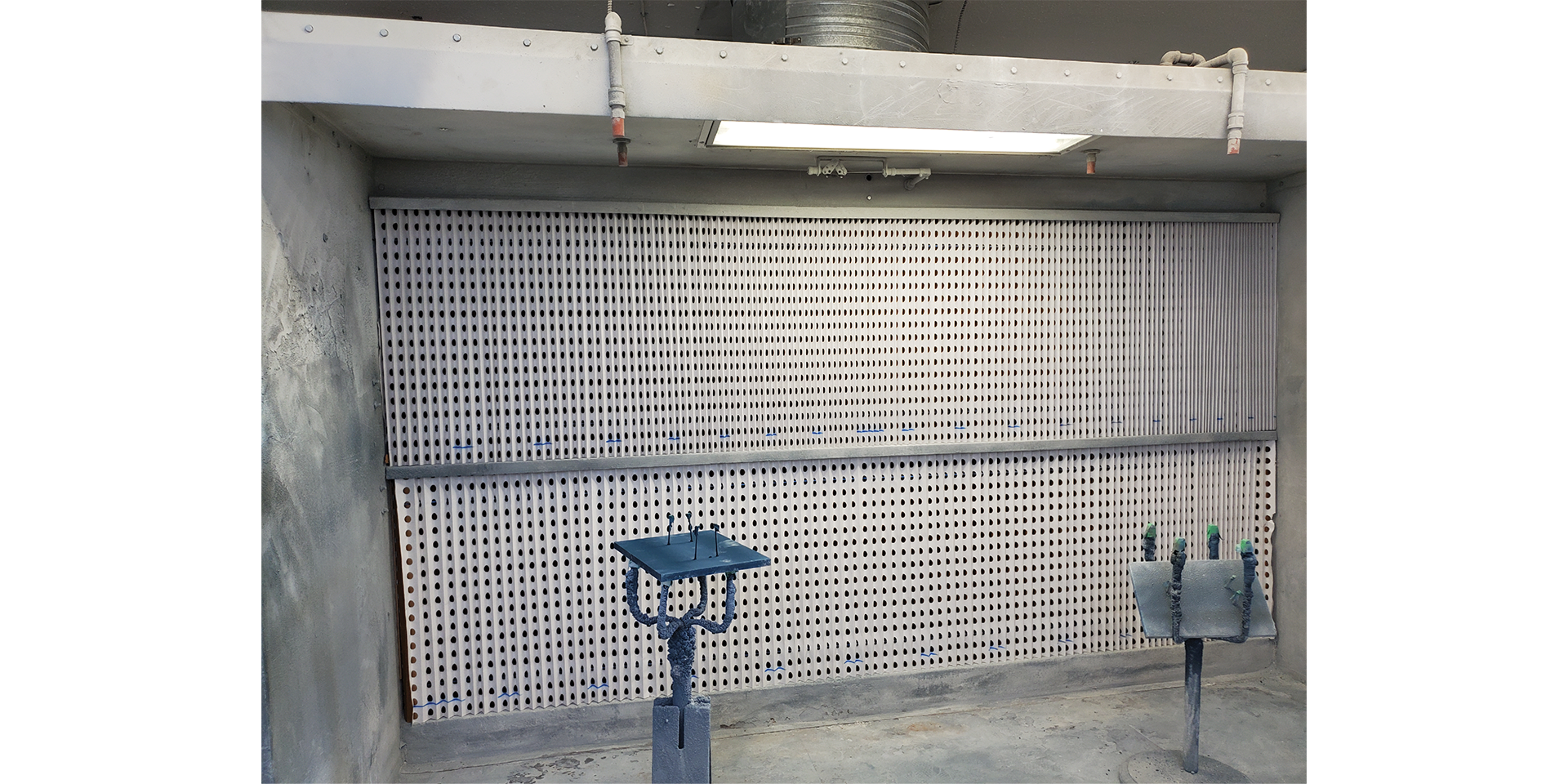 360B East Esplanade spray booth