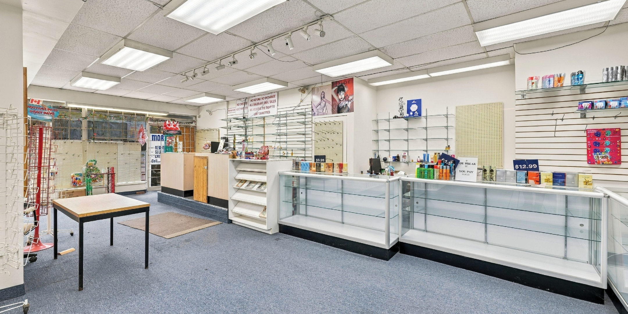 426 - 428 Dawes Rd Retail Store Interior Photo