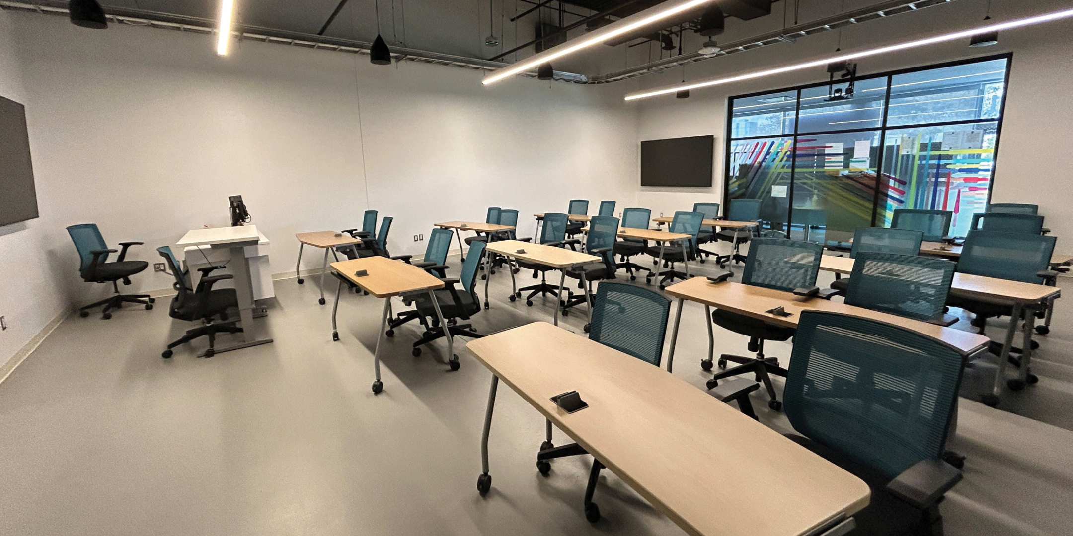 4751 Keele Street large rooms with classroom setup