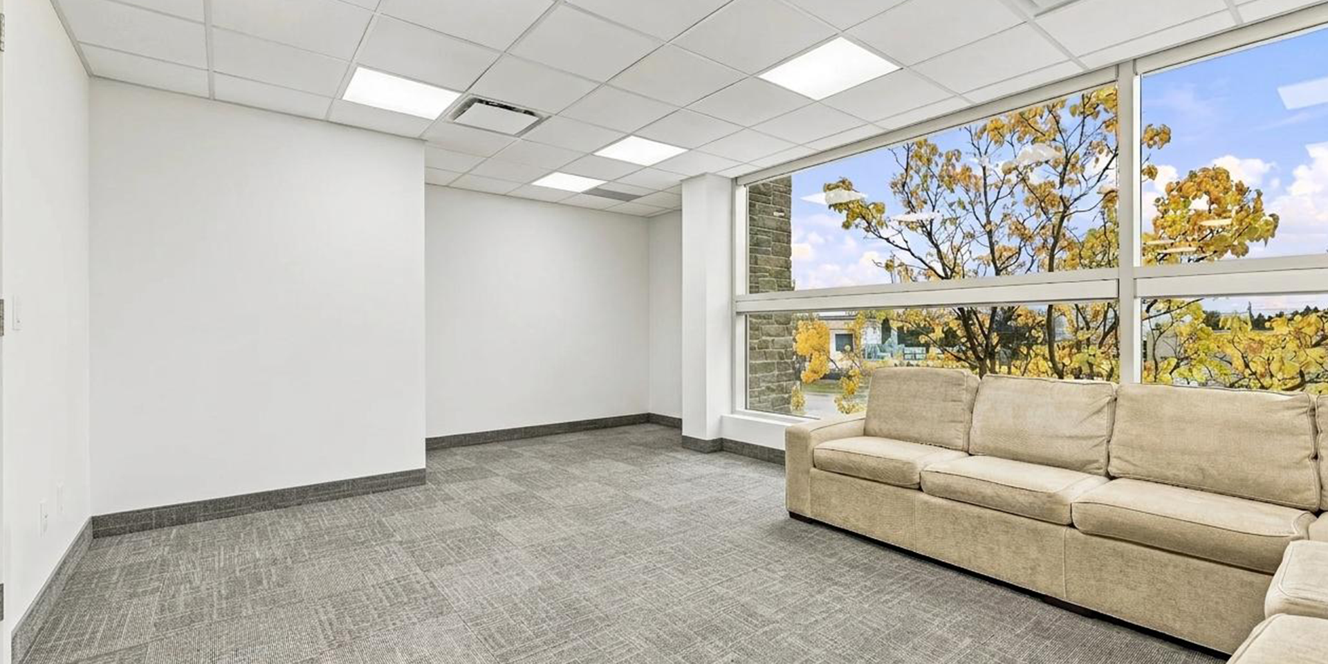 5347 John Lucas Drive hallway office lounge room