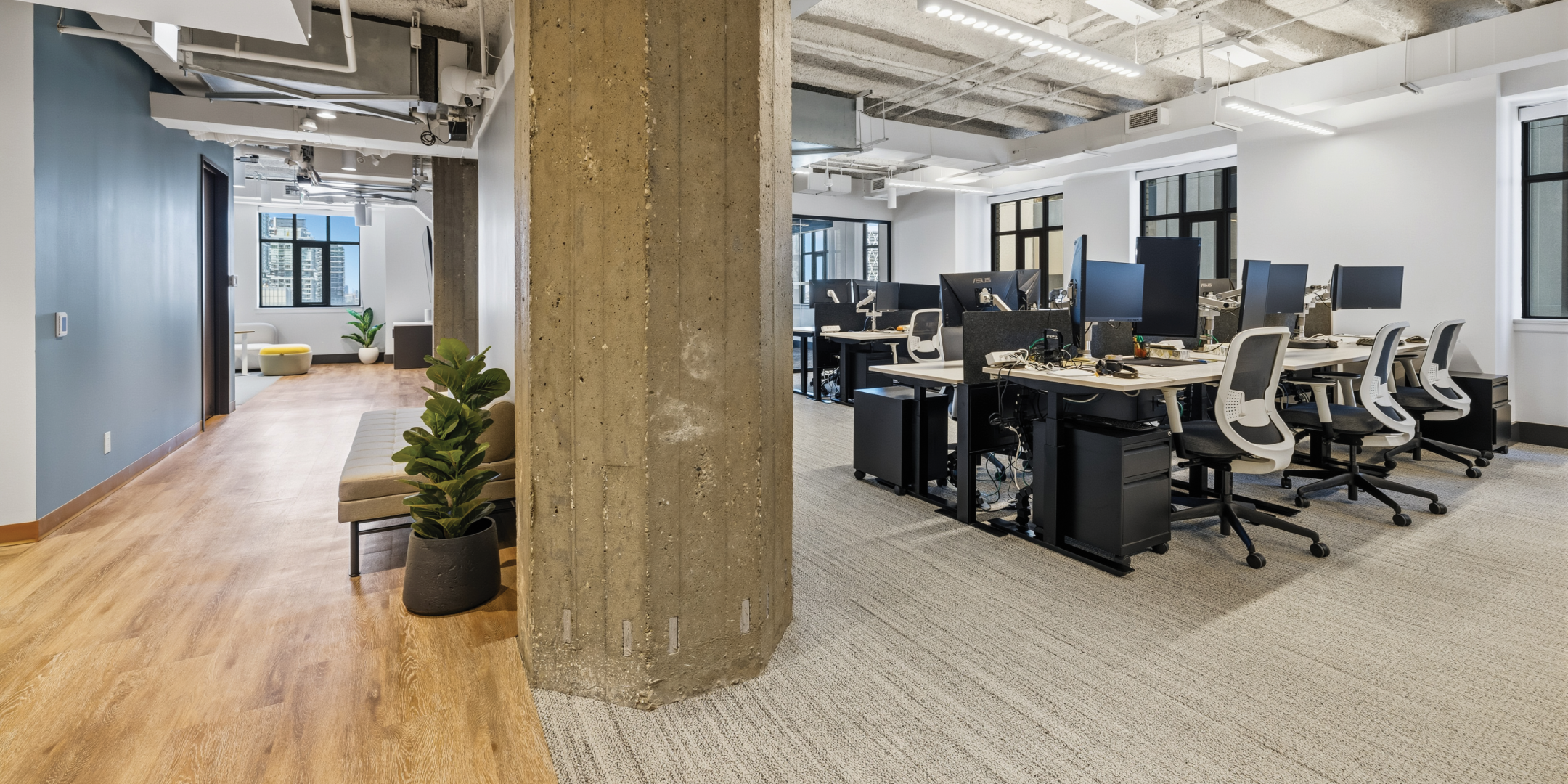 80 Richmond St W open work area