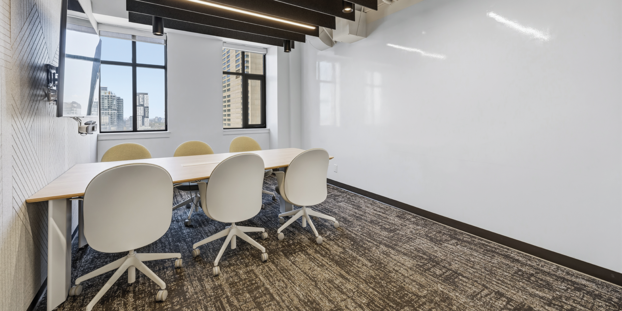 80 Richmond St W Office Area