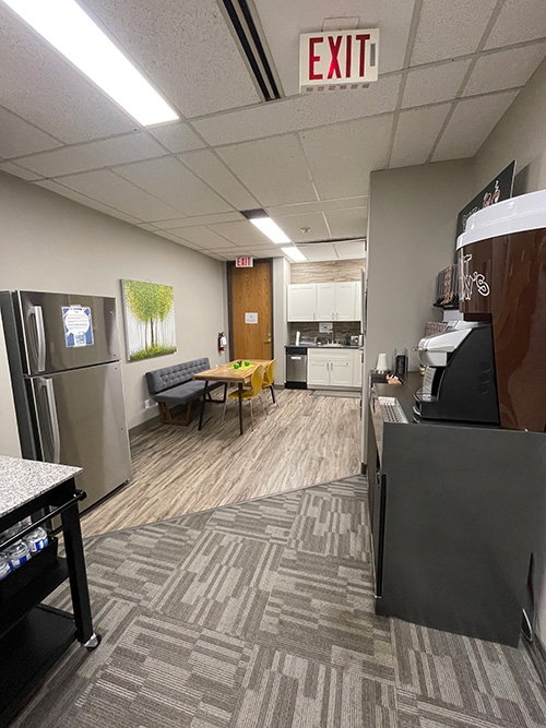 277LakeshoreRoadE_Kitchen.jpg