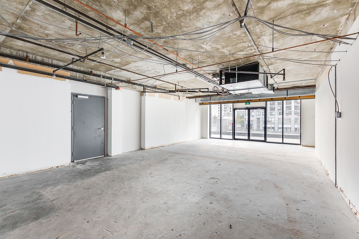 350_QueensQuayWest-Interior1.jpg