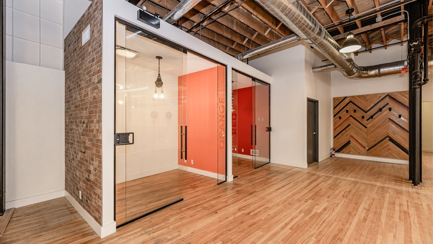 8 Queen Street N Open Area & Internal Office