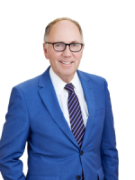 George Sinclair Headshot