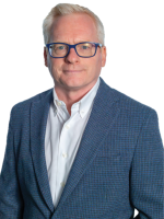 Headshot of Darren Shaw