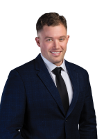 Matt Thomas Headshot