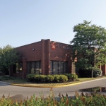 125 Traders Boulevard E exterior with signage